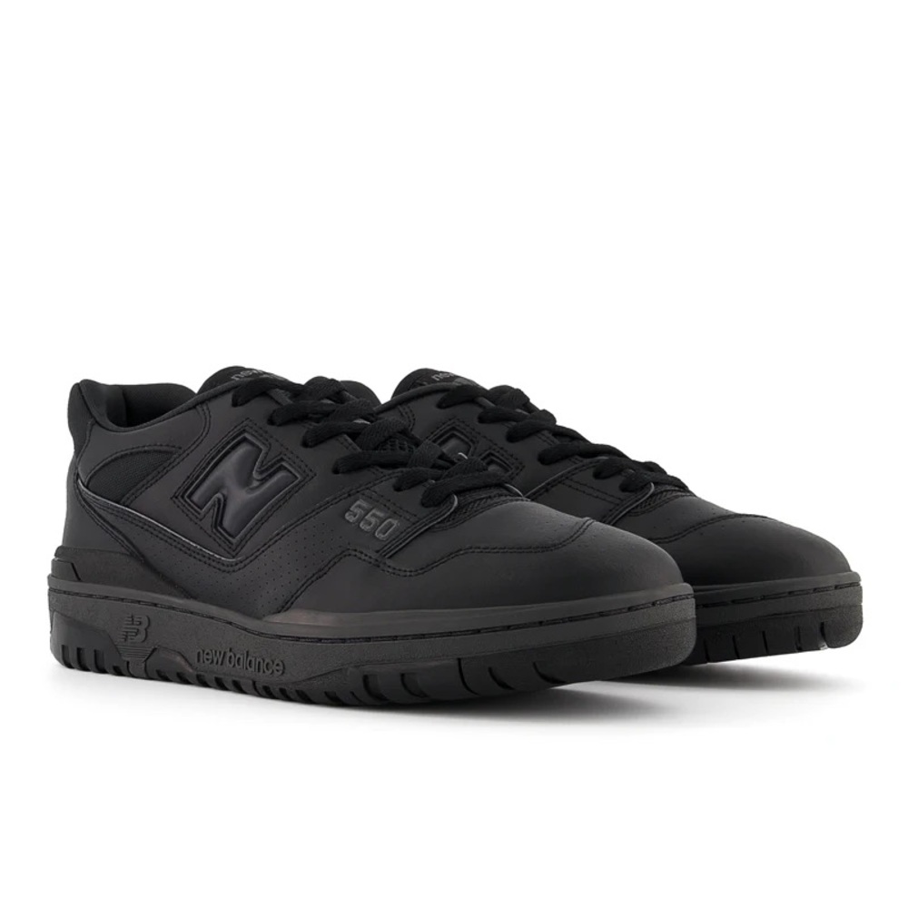 New Balance 550 Triple Black Men's 5.5 (women’s 7) Sneakers